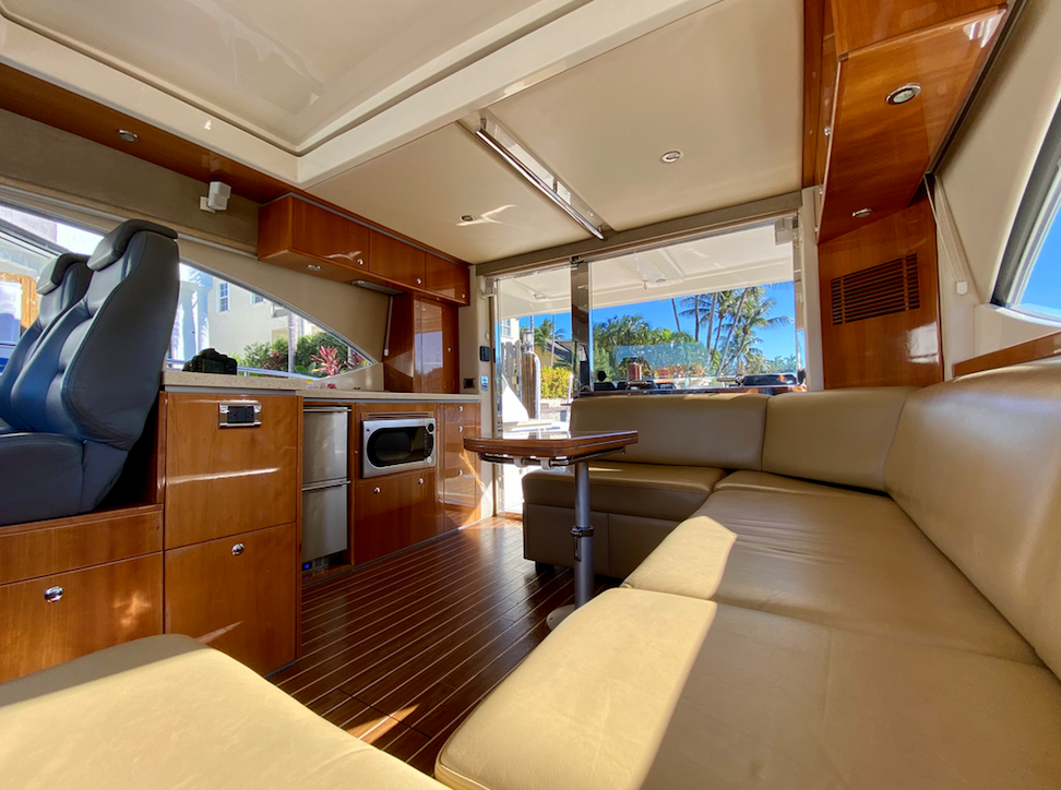 55' Riviera Luxury Yacht Hollywood 55' Riviera Luxury Yacht Hollywood
