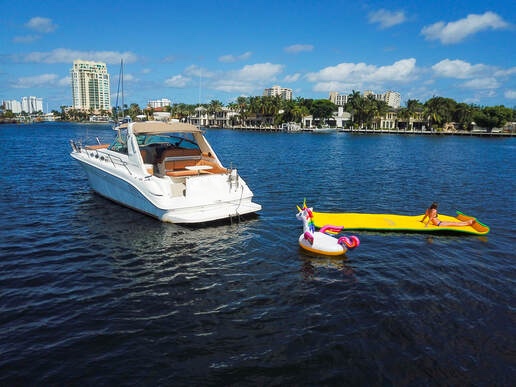 40' Fort Lauderdale Yacht Charter 40' Fort Lauderdale Yacht Charter