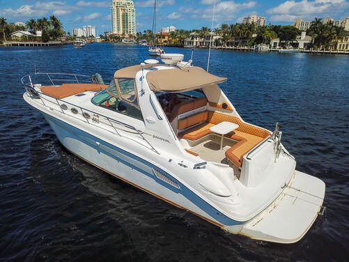 40' SeaRay Yacht Charter FL